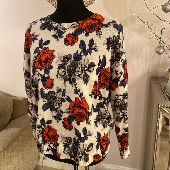 Equipment cashemere sweater size SP - Picture 3 of 5